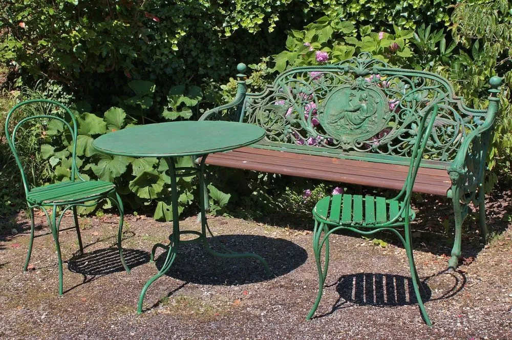 Tendenze outdoor: arredi da giardino